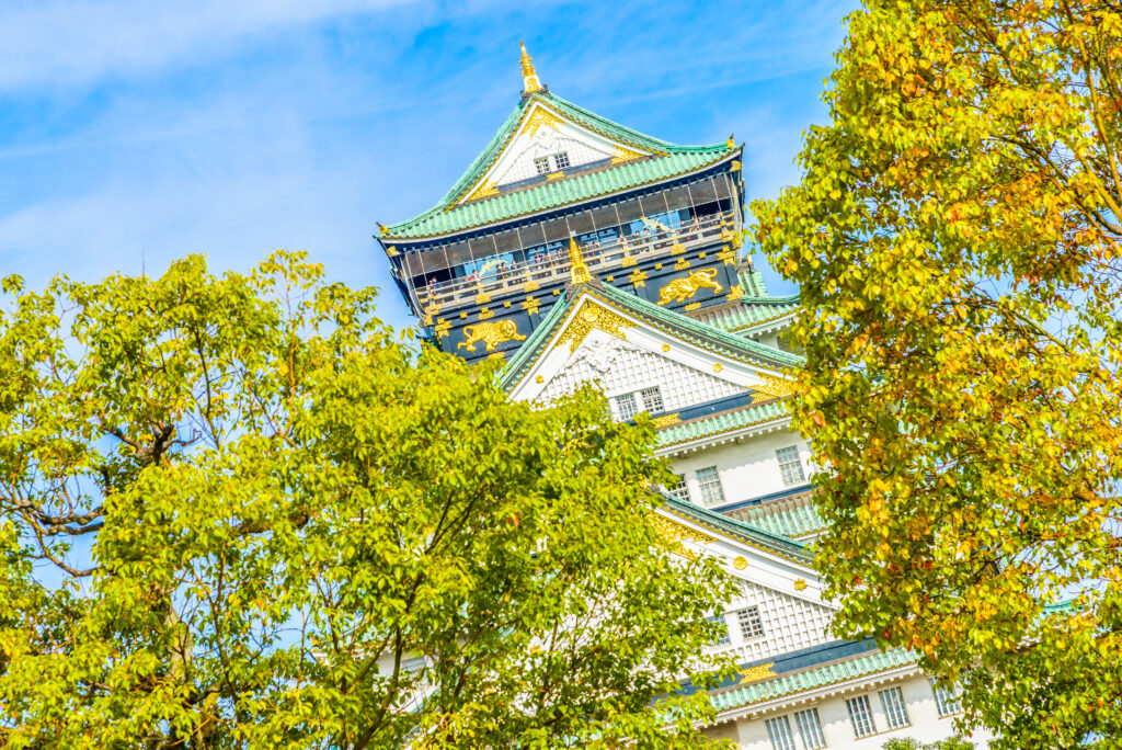 Explore Osaka Castle On Your Osaka Trip